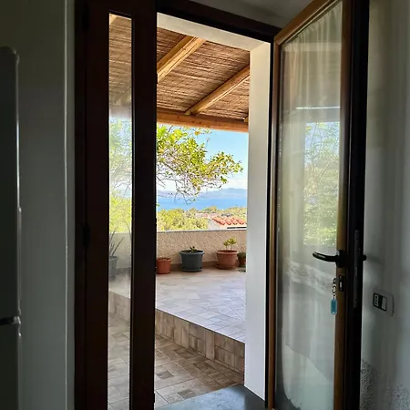 Panoramica Con Vista Mare Apartment Carloforte (Isola di San Pietro)