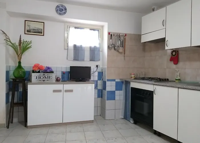 Panoramica Con Vista Mare 公寓